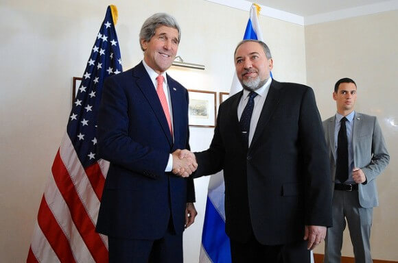 Kerry meets Avigdor Lieberman, January 3