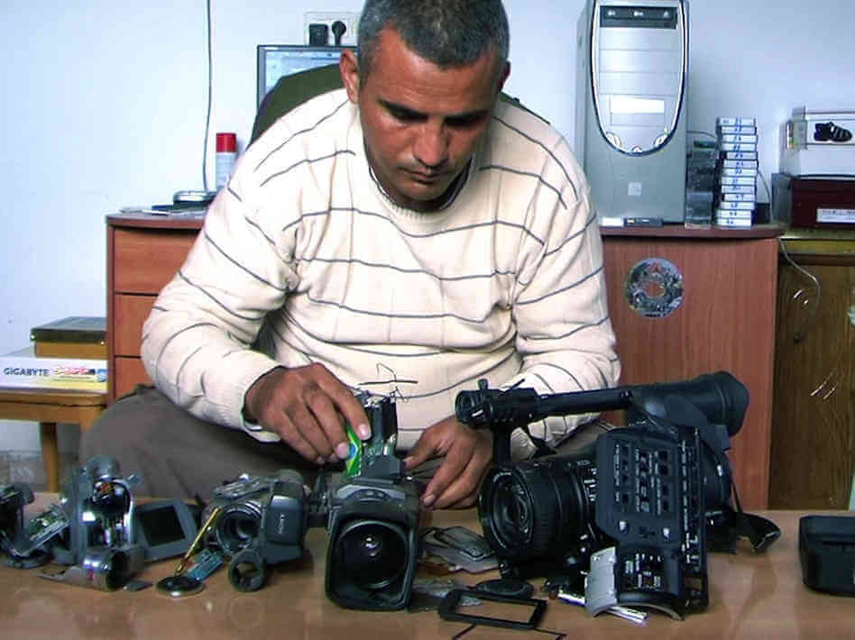Emad Burnat in 5 Broken Cameras