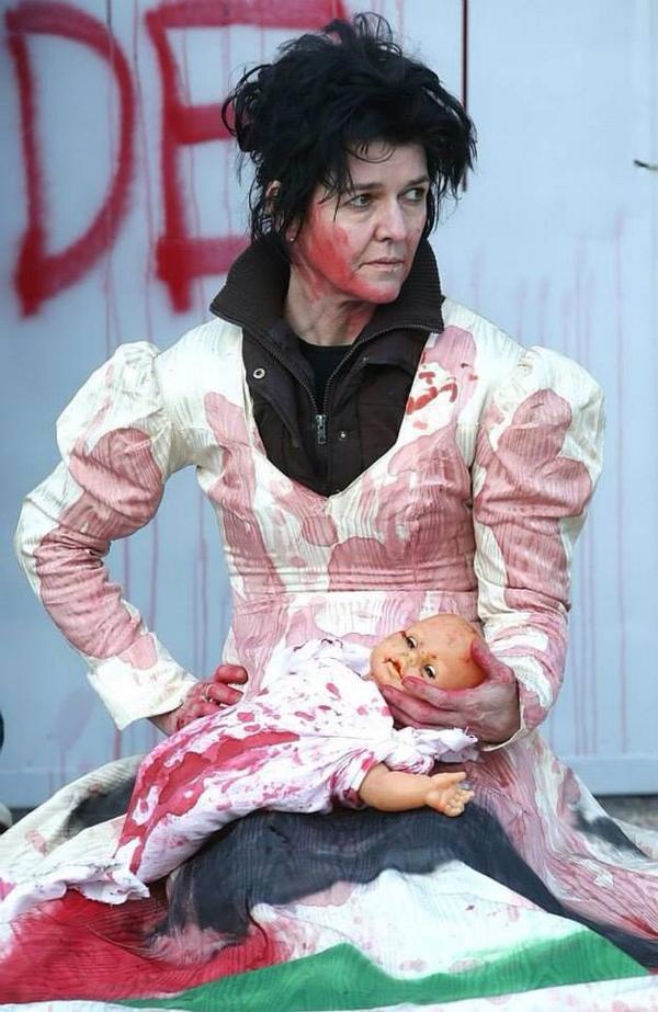 "Lady Gaza" (photo: WACA)