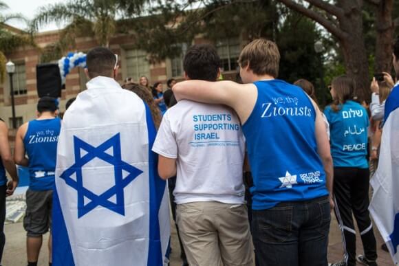 Photo of UCLA students at Israeli independence day that accompanied piece in NYT on BDS. By Monica Almeida
