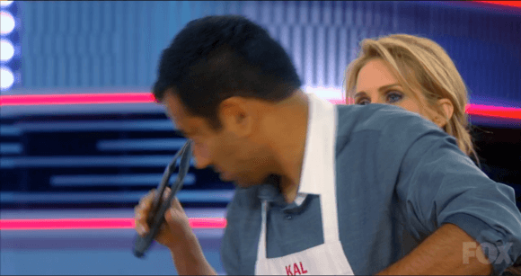 Screenshot: AHH! Kal Penn takes a jab in the eye from competitor Cheryl Hines, for Palestinian refugees!