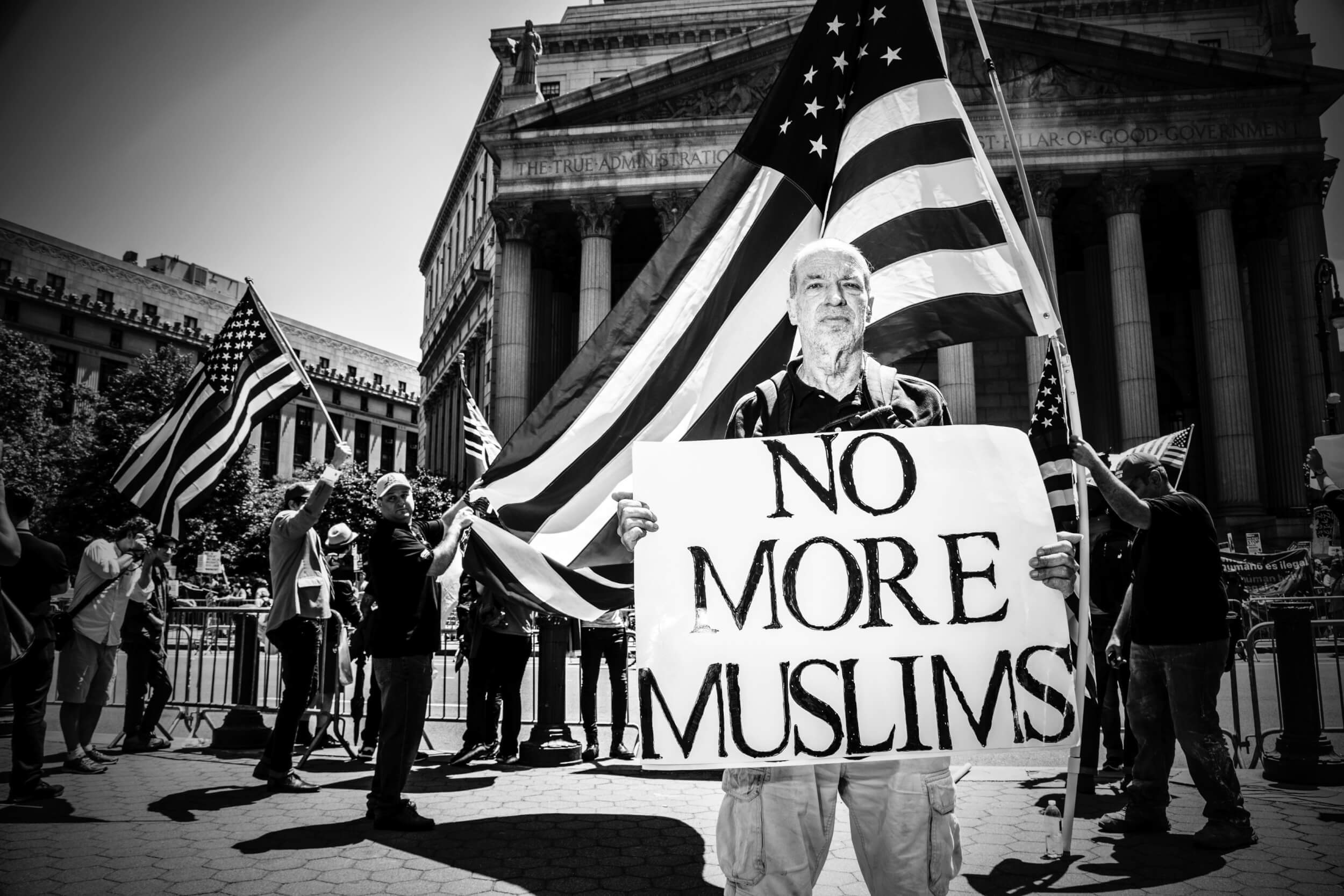 Protest against Islam at Foley Square in New York City, June 10, 2017. (Photo: Mark Peterson. markpetersonpixs @ Instagram)