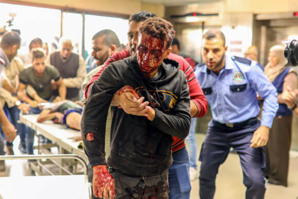 Scenes at Al-Shifa’ Hospital (Photo: Mohammed Zaanoun / Activestills.org)