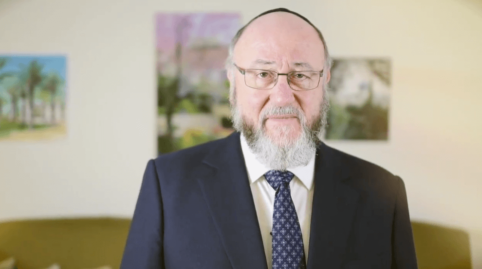 Chief Rabbi Efraim Mirvis
