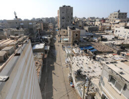 A deserted street during a complete closure amid the spread of the coronavirus in Deir Al-Balah in the center of Gaza on January 1, 2021, in the fourth week after the Ministry of Interior in Gaza City announced the comprehensive closure on Friday and Saturday. (Photo: Ashraf Amra/APA Images)