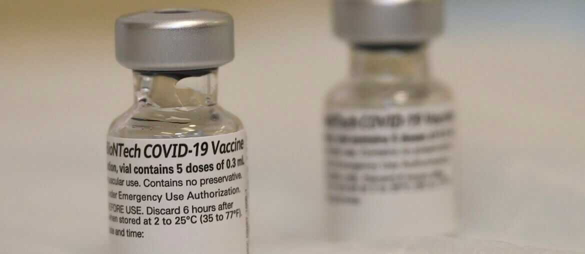 File photo: Vials of the Pfizer-BioNTech COVID-19 vaccine (Photo: U.S. Secretary of Defense/ Wikimedia)