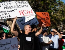 Residents of Jaffa protesting on May 15, 2021. (Photo: AP Photo/Heidi Levine)
