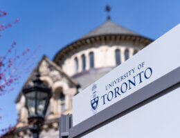 University of Toronto Sign. April 25, 2020. (Photo: Maksim Sokolov/ Wikimedia/CC)