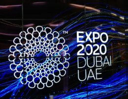 Sign of Expo 2020 Dubai UAE at Dubai International Airport, United Arab Emirates. (Photo: Wikimedia)