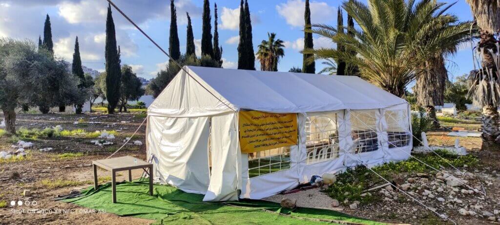 The protest tent in the cemetery (Photo courtesy of the Waqf trustees)