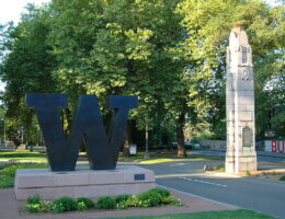 University of Washington. (Photo: Wikimedia Commons)