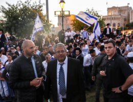 Israeli lawmaker Itamar Ben-Gvir takes part in a march in Jerusalem, on April 20, 2022. (Photo: Jeries Bssier / APA Images)
