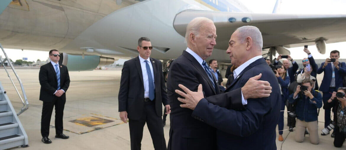 President of the United States of America Joe Biden is welcomed by Israeli Prime Minister Benjamin Netanyahu at Ben Gurion International Airport near Tel Aviv, October 18, 2023. (Photo: © Avi Ohayon/Israel Gpo via ZUMA Press Wire APA Images)