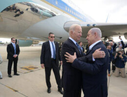 President of the United States of America Joe Biden is welcomed by Israeli Prime Minister Benjamin Netanyahu at Ben Gurion International Airport near Tel Aviv, October 18, 2023. (Photo: © Avi Ohayon/Israel Gpo via ZUMA Press Wire APA Images)