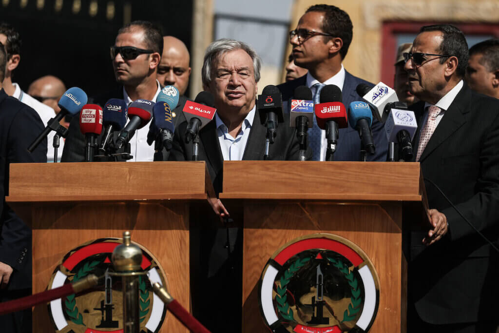 United Nations Secretary-General Antonio Guterres (Center) speaks during a press conference at the Rafah border crossing between Egypt and the Gaza Strip, October 20, 2023. (Photo: © Gehad Hamdy/dpa via ZUMA Press/APA Images)