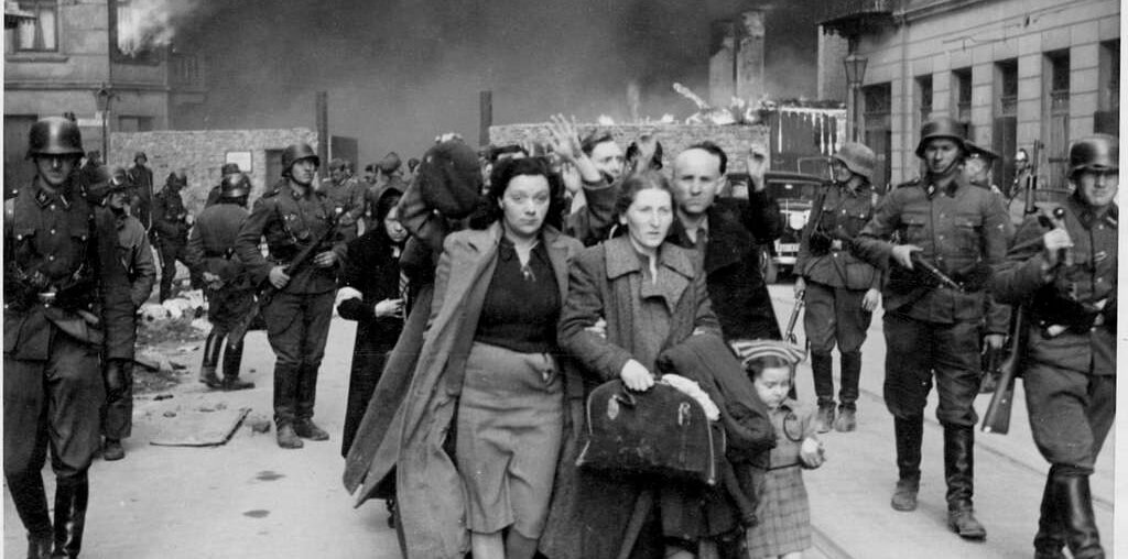 The Warsaw Ghetto (Photo: PICRYL)