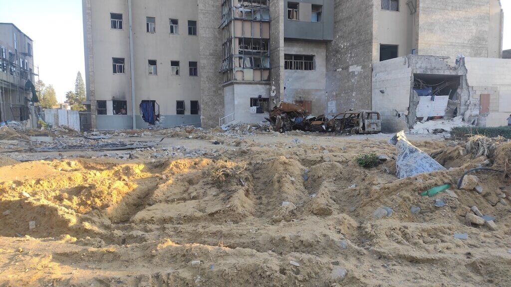 Al-Wafaa Hospital targeted by Israeli forces