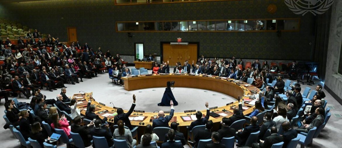 The Security Council adopts Resolution 2728 (2024) demanding an immediate ceasefire for the month of Ramadan, March 25, 2024. (Photo: UN Photo)