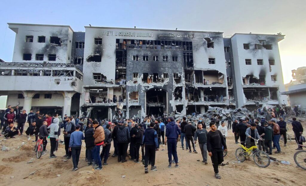 People inspect the ruins of al-Shifa Hospital in Gaza City, April 1, 2024. (Photo: Khaled Daoud /APA Images)