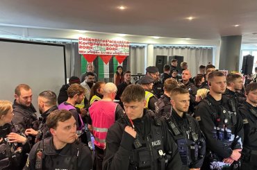 Berlin police raid the Palestinian Congress conference, April 12, 2024. (Photo: Twitter/Progressive International)