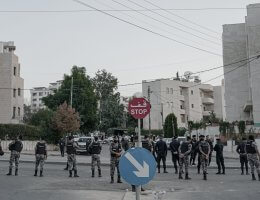 Protests have faced increased repression from Jordanian authorities following calls for an end to normalization with Israel. (Photo: Bayan Abu Ta'ema)