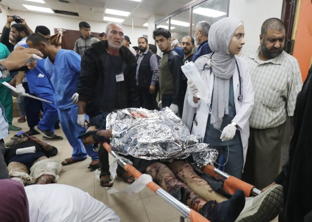 Injured Palestinians receive treatment inside Al-Aqsa Martyrs Hospital after being targeted by Israeli occupation forces, April 22, 2024. (Photo: Ali Hamad/APA Images)