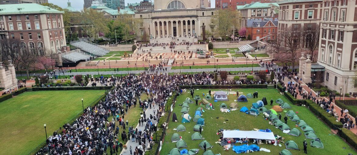 The original Gaza Solidarity Encampment just minutes after the NYPD arrested over 100 protesters, April 18, 2024. (Photo: Wikimedia Commons)