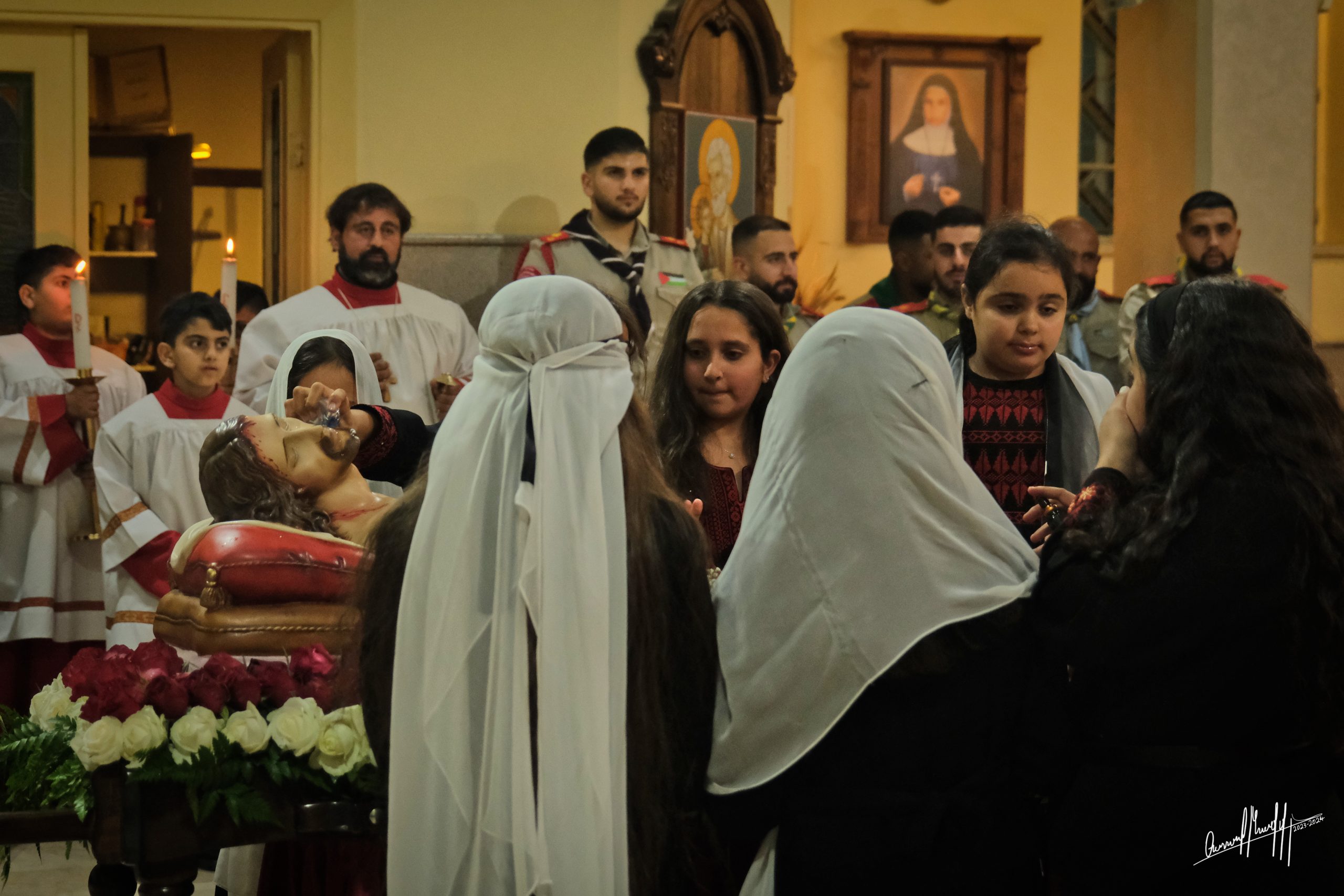 Palestinian Christians in Gaza City Hold Easter Mass After October Ceasefire