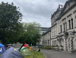 The Cardiff encampment for Palestine three days before the June 3rd attack by the South Wales police. (Photo: Mouna Madanat)