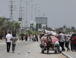 Palestinian families migrate to the southern parts of the Gaza Strip by way of Salah al-Din Street after Israeli attacks in Gaza City, July 10, 2024. (Photo: Omar Ashtawy/APA Images)