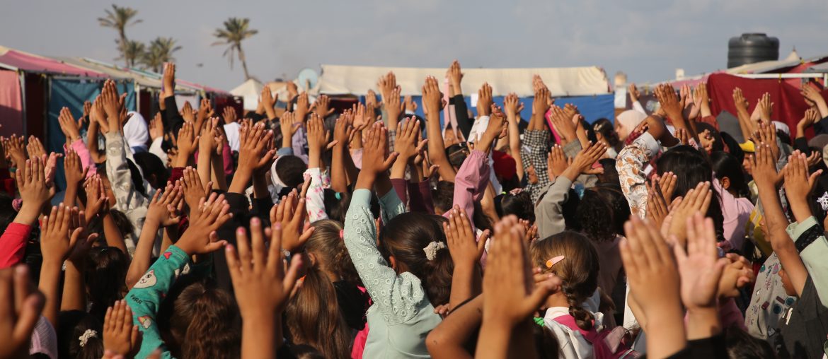 Palestinian children attend classes at tent school in Rafah, April 30, 2024. (Photo: Ahmed Ibrahim/APA Images)