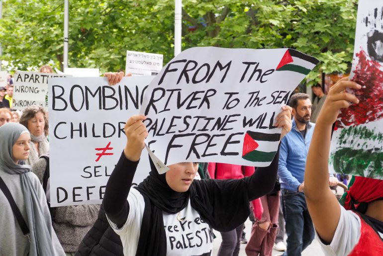 Protesters gather in Canberra, Australia in support of Palestine and to call for an immediate ceasefire in Gaza, on November 4, 2023. (Photo: Leo Bild/Flickr)