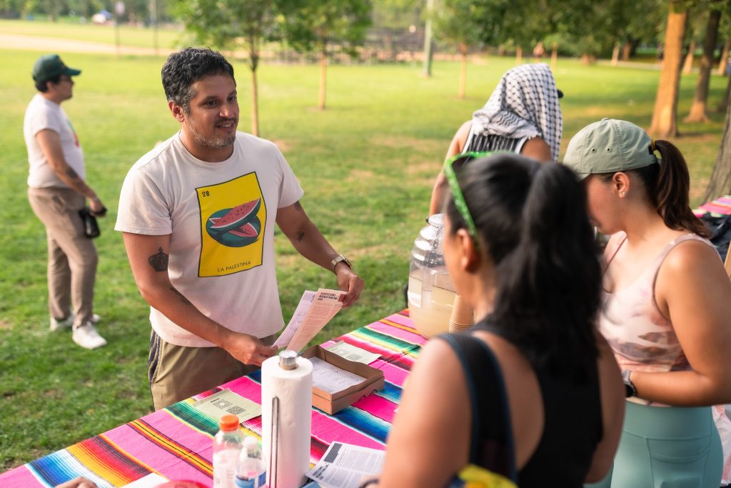 Latinxs for Palestine Las Sandias Running Club Event (Photo: Jordan Esparza)