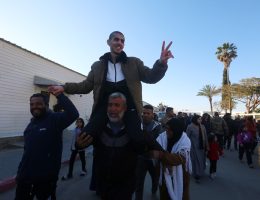 Palestinian prisoners are embraced by members of their family at the European Hospital in Khan Yunis in the southern Gaza Strip on February 27, 2025, following their release by Israeli authorities. Hamas handed over the coffins of four hostages early on February 27, Israeli authorities confirmed, followed soon after by the return of hundreds of freed Palestinian prisoners to the West Bank and Gaza. In the West Bank and Gaza, Journalists saw hundreds of Palestinian prisoners freed by Israel arrive on buses accompanied by Red Cross vehicles. More than 600 were due to be released in the latest exchange, while Al Jazeera reported nearly 100 would be deported to Egypt. (Photo by Omar Ashtawy apaimages)