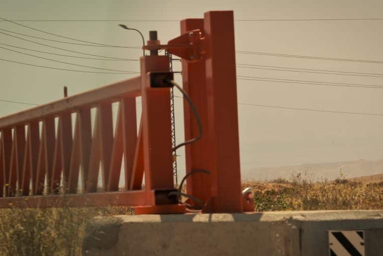 An iron gate east of Ramallah. (Photo: Qassam Muaddi/Mondoweiss)