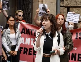 Rachael Shapiro speaking at a rally following her court appearance on July 30, 2025. (Photo: Magdalena Vassileva)