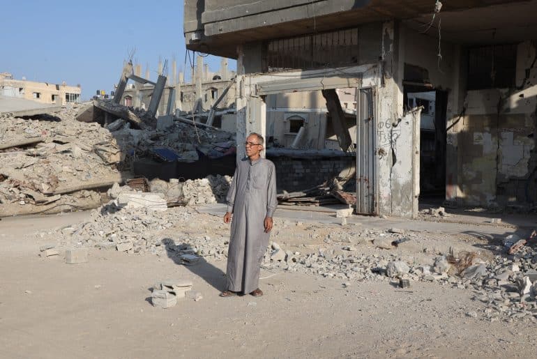 Dr. Hassan El-Nabih during the war and genocide in Gaza.