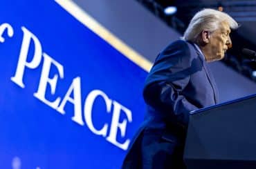 Donald Trump announces the "Board of Peace" on January 22, 2026, at the World Economic Forum in Davos, Switzerland.(Photo: ©2026 World Economic Forum / Benedikt von Loebell)