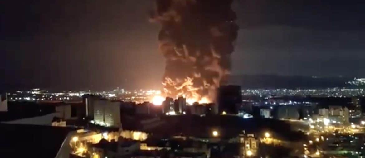 Oil facilities in Tehran on fire after U.S./Israel air strikes. March 2026 (Source: Social media)