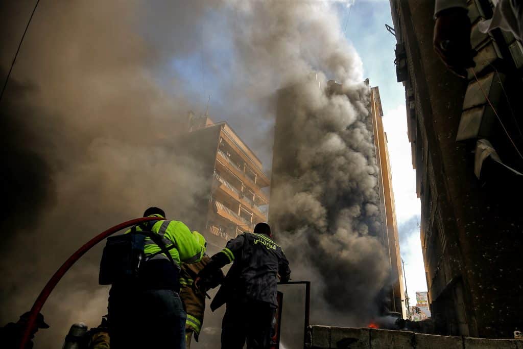 Ataques aéreos israelíes en Beirut tras el anuncio de un alto el fuego de dos semanas en la guerra entre Estados Unidos e Israel contra Irán, el 8 de abril de 2026. (Foto: © Marwan Naamani/dpa vía ZUMA Press/APA Images)