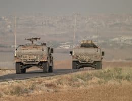 Israeli military vehicles on the way to Gaza, May 17, 2025. (Photo: © Gaby Schuetze/ZUMA Press Wire/APA Images)