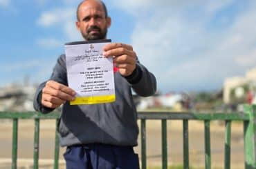Israeli forces demolish a house near the "Yellow Line," dropping leaflets for residents to leave the al-Raqab al-Gharbi neighborhood, adjacent to Salah al-Din Street in the town of Bani Suheila, east of Khan Younis in the southern Gaza Strip, January 19, 2026. (Photo: Tariq Mohammad/APA Images)
