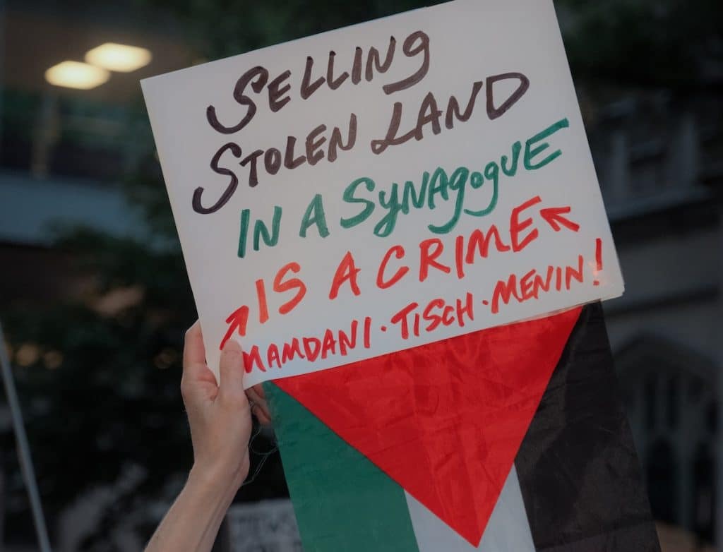 Photo taken at PAL-Awda NY/NJ's protest against the illegal "Great Israeli Real Estate Event of 2026" on May 5, 2026, at the Park East Synagogue in Manhattan. (Photo: PAL-Awda NY/NJ)