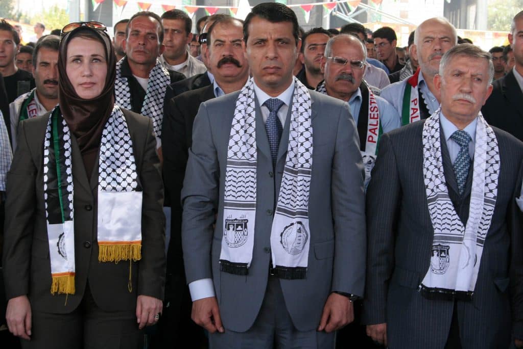 Oppositional Fatah leader Mohammed Dahlan (Center) at a festival at the Palestine Polytechnic University in Hebron, Oct 13, 2009. (Photo: Najeh Hashlamoun/APA Images)