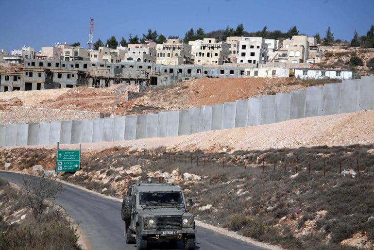 Construction site in the Israeli settlement of Har Gillo in the West Bank near the village of al-Walaja outside of Bethlehem, November 11, 2010. (Photo: Najeh Hashlamoun/APA Images)